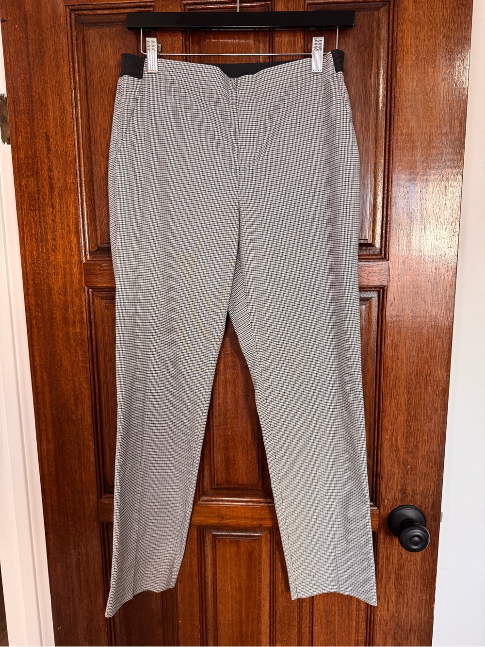 Uniqlo Women’s Black and Gray Micro-Check Trousers
